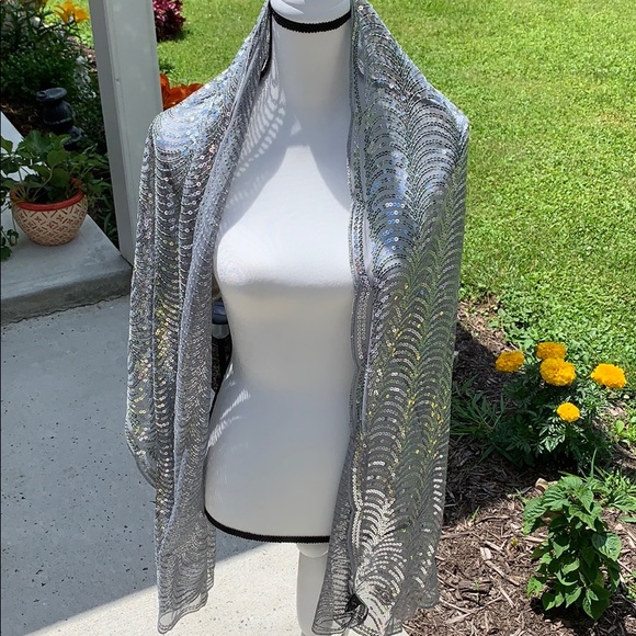 Cejon Silver Sequin Wrap 
